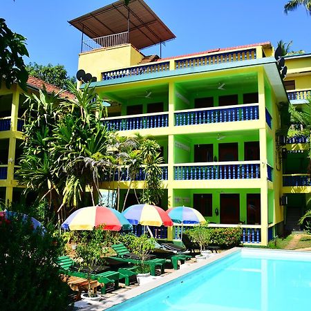 Jungle Holiday Home Hikkaduwa Esterno foto